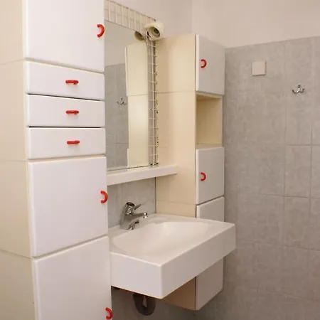Zrnovska Banja 3154a Zrnovo